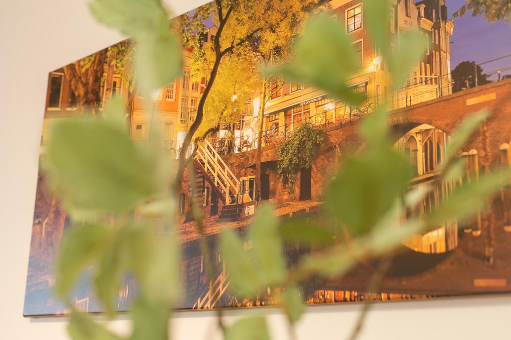 Apartment Canal Garden I By Vgw Utrecht